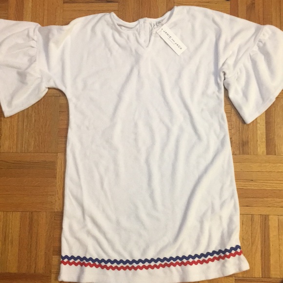 Set including a bathing suit and beach cover up! - Picture 4 of 4